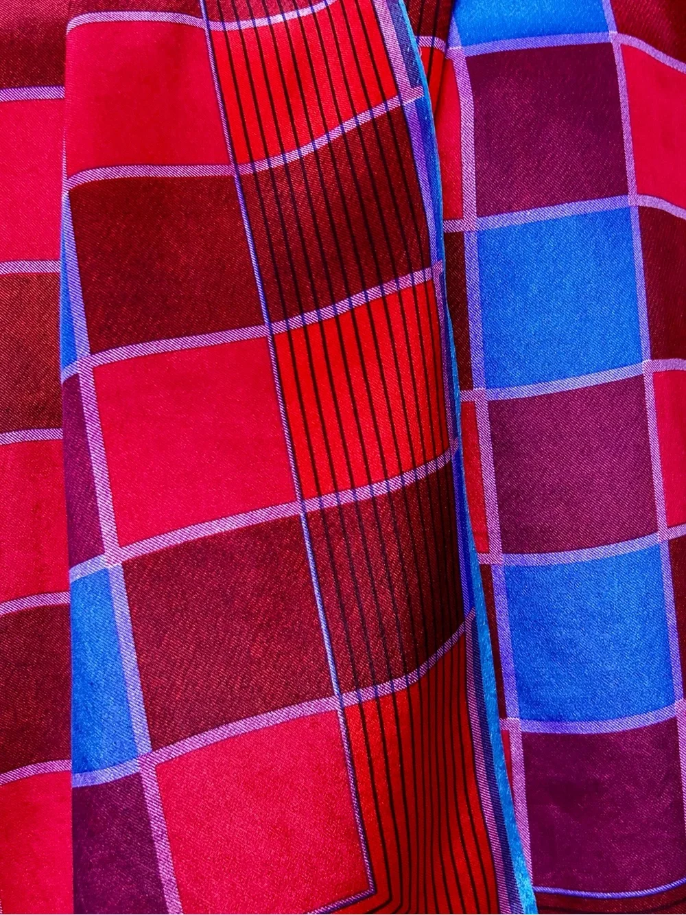 Liz Claiborne Silk Geometric Plaid Oblong Scarf Red Blue Purple Retro Fall Scarf